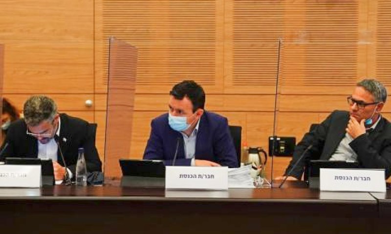 אנטאנס שחאדה, יבגני סובה ובועז טופורובסקי [צילום: עדינה ולמן/דוברות הכנסת]