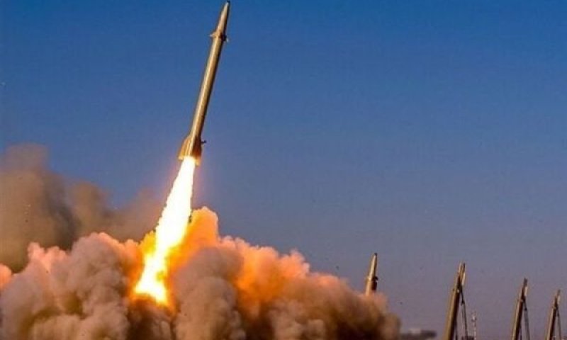 עשרות טילים שיגרה אירן לעבר ישראל ולמפרציות [צילום: תסנים]