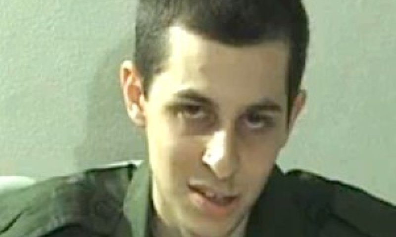 שליט. יותר משלוש שנים