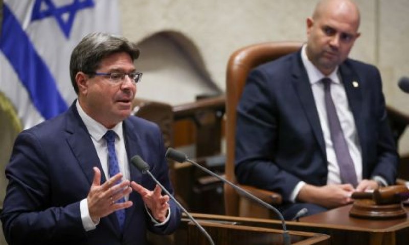 אקוניס. מעקב צמוד [צילום: נועם מושקוביץ/דוברות הכנסת]