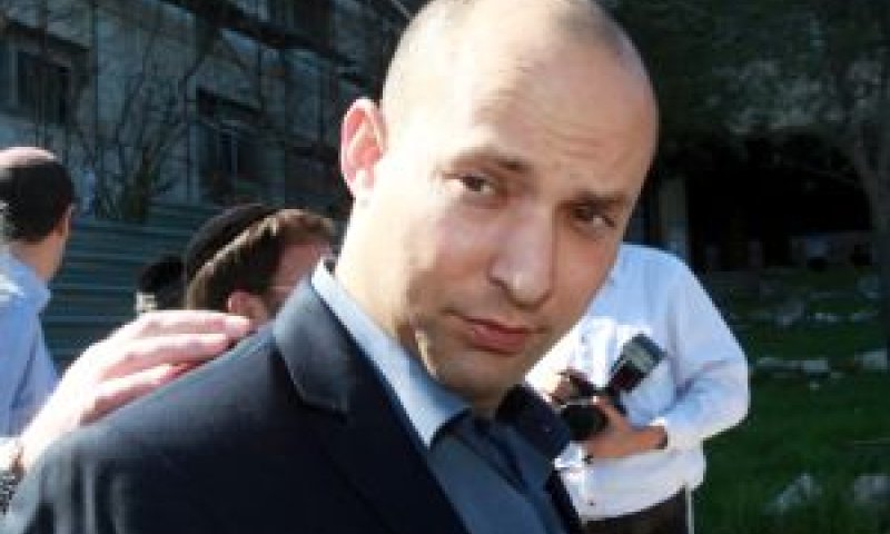בנט. דורש לפתוח ההסכם עם לבני [צילום: פלאש 90]