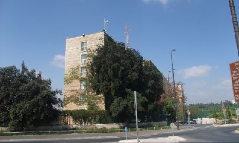 הציבור משלם
