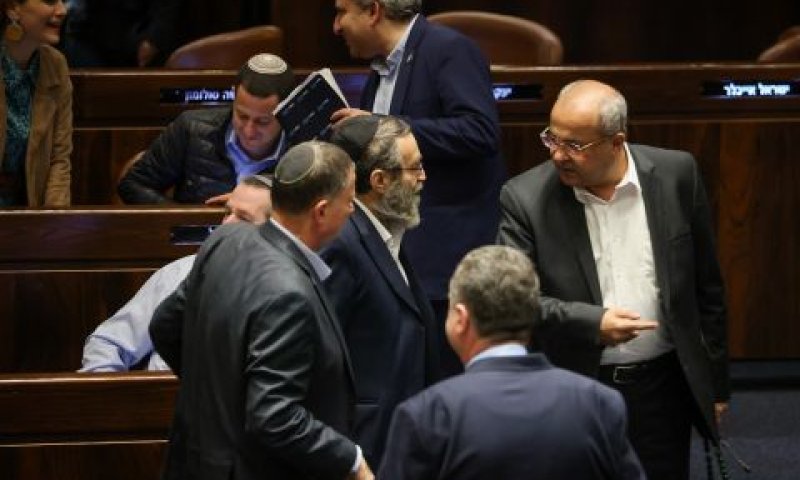 הדיון במליאת הכנסת [צילום: נועם מושקוביץ/דוברות הכנסת]