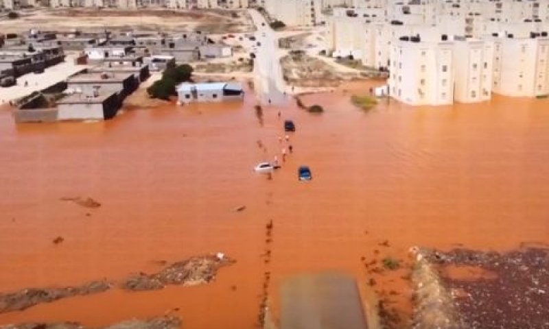 הצפות בעיר דרנה [צילום: AP]