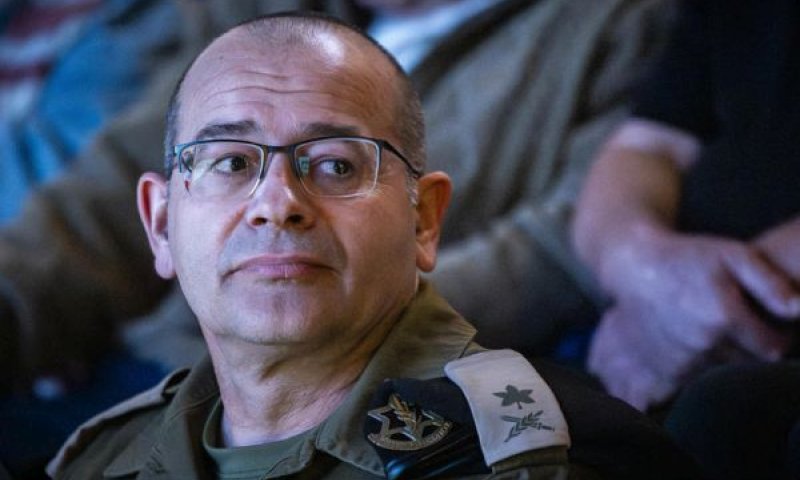 גופמן. הדחה ראשונה בצמרת [צילום: חיים גולדברג/פלאש 90]