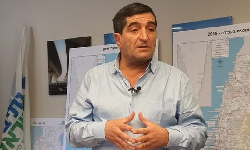 פרץ. נשאר בנתיבי ישראל