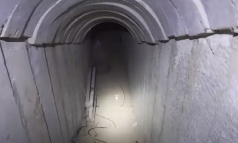 מנהרכה בלב מרחב אזרחי בחאן יונס [צילום: דובר צה"ל]
