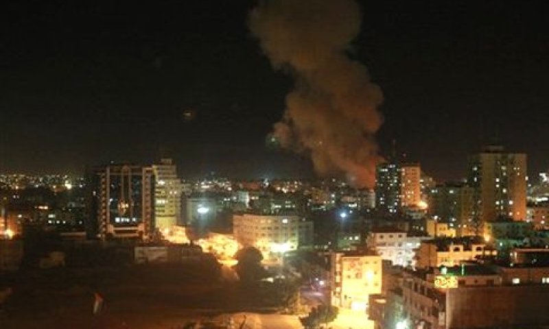 התקפות חיל האוויר בעזה. "מכה קשה" [צילום: פלאש 90]