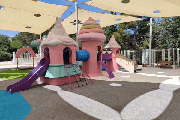 מעודד מפגשים חברתיים [צילום: דוברות מעלות תרשיחא]