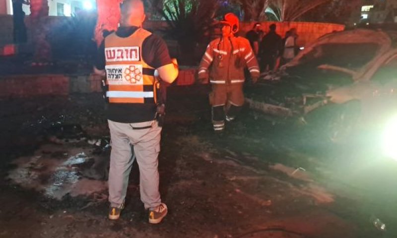 אחת מזירות הפגיעה [צילום: איחוד הצלה]