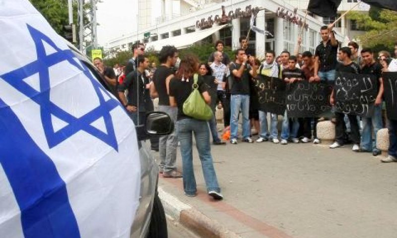 יום הנכבה מצוין בשערי אוניברסיטת ת"א [פלאש 90]