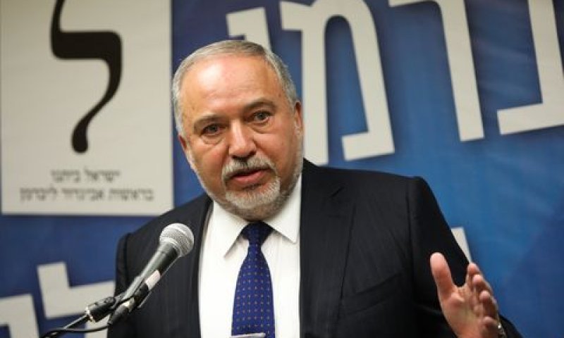 ליברמן." לא רוצים לריב" [צילום: נועם ריבקין פנטון/פלאש 90]