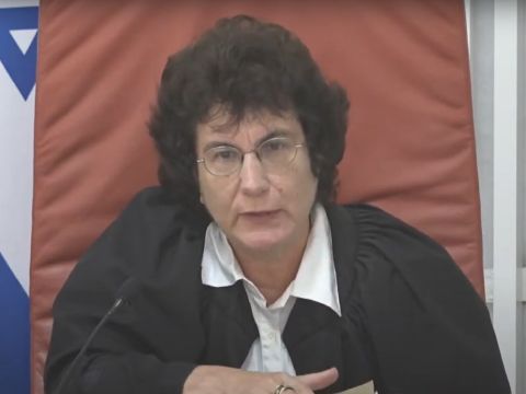 ברק-ארז. במקרים המתאימים [צילום: לע"מ]
