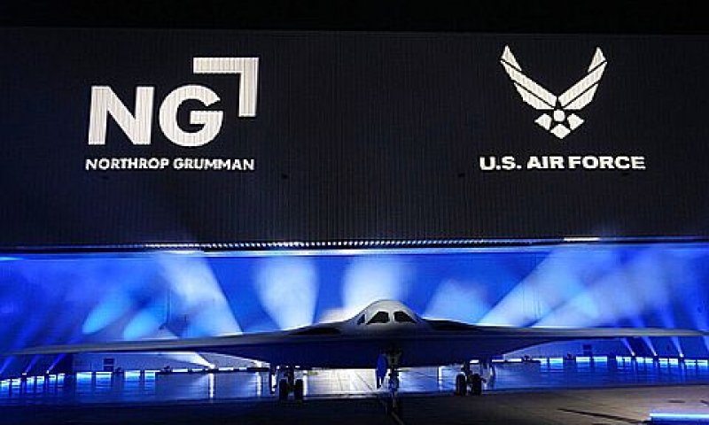 המפציץ החמקן B-21 ריידר [צילום: מרסיו חוסה סאנצ'ס/AP]