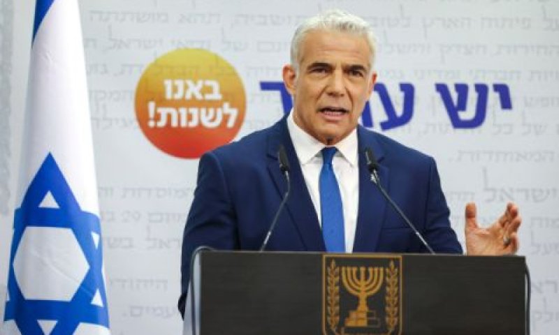 יאיר לפיד [צילום: יונתן זינדל/פלאש 90]
