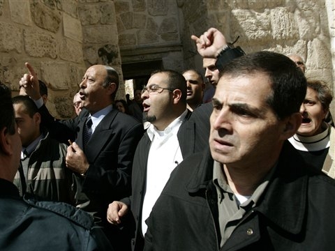 הפגנות בכנסיית הקבר [AP]