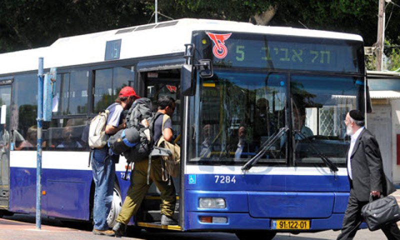 פרסומים בפייסבוק והטרדות [צילום: יוסי זליגר, פלאש 90]