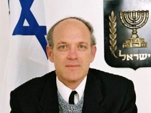 השופט ניל הנדל. לא נפל פגם בהחלטת משרד הפנים בנוגע ללטיסייה אורלה [צילום: בוצ´צ´ו]