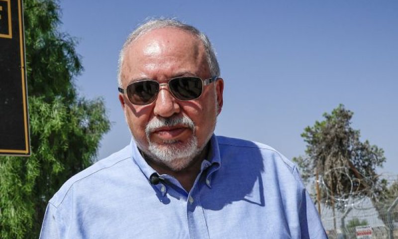 ליברמן. לא מוכן לחיבור עם אף מפלגה [צילום: צפריר אביוב/פלאש 90]