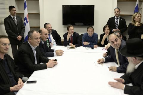 כינוס סיעות האופוזיציה בבית מפלגת העבודה בת"א [צילום: פלאש 90]