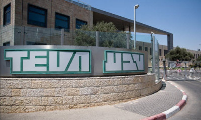 מיליונים התמכרו [צילום: יונתן זינדל, פלאש 90]