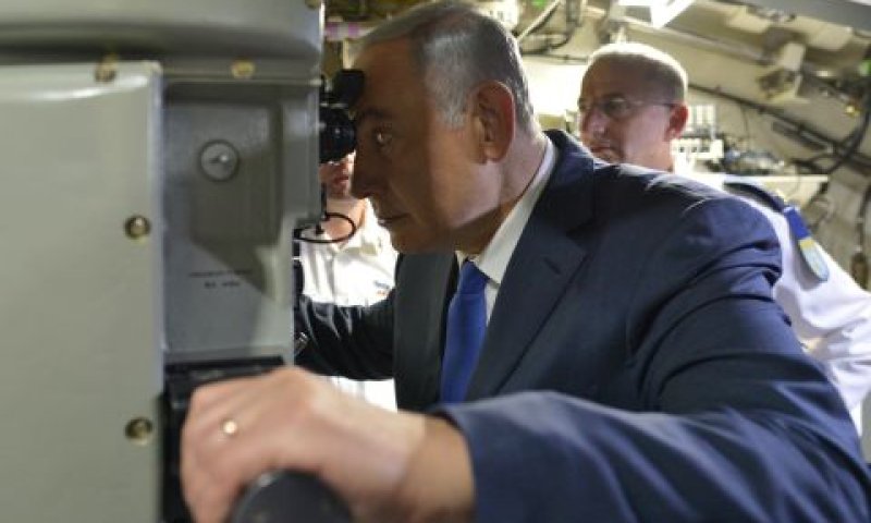 נתניהו בצוללת "רהב" [צילום: קובי גדעון, לע"מ]