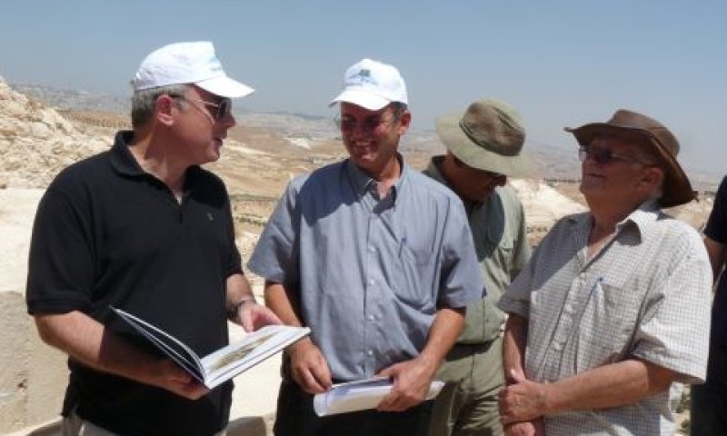 יובל שטייניץ בגוש עציון, היום [צילום: רונן הלל תקשורת]