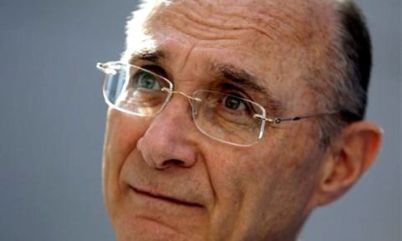 "אסור להפקיר את גורלנו ליד המקרה". שר התשתיות, עוזי לנדאו [צילום: AP]