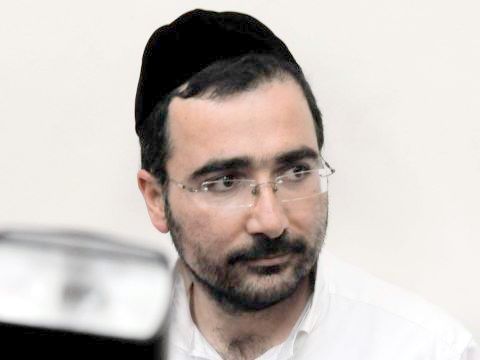 רבין. האם שיחד? [צילום: בוצ´צ´ו]