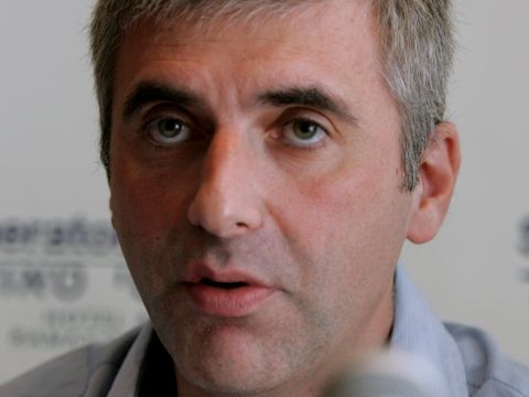 נבזלין. רכש שתיקה [צילום: AP]