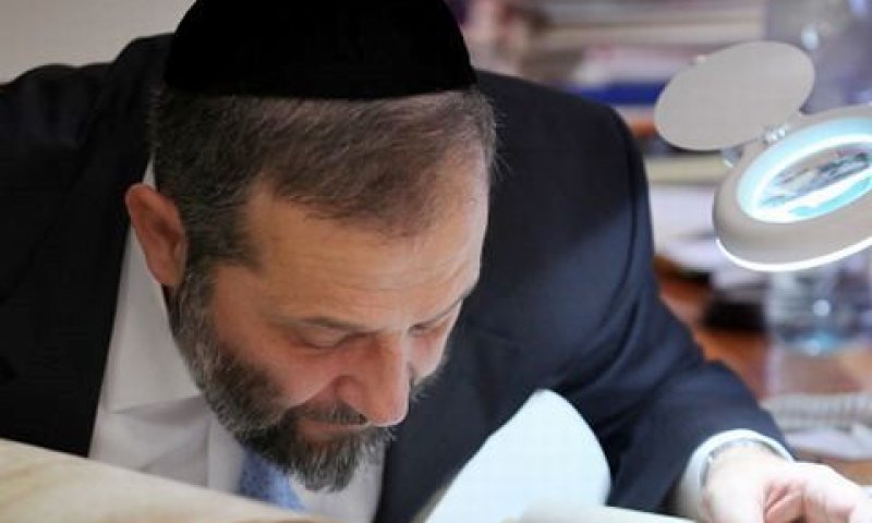 עדיין שומע לרב עובדיה יוסף. דרעי [צילום: פלאש 90]