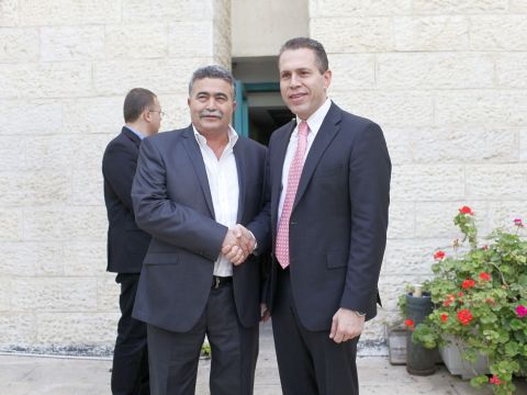 ארדן ופרץ. צדק סביבתי [צילום: תומר זמורה]