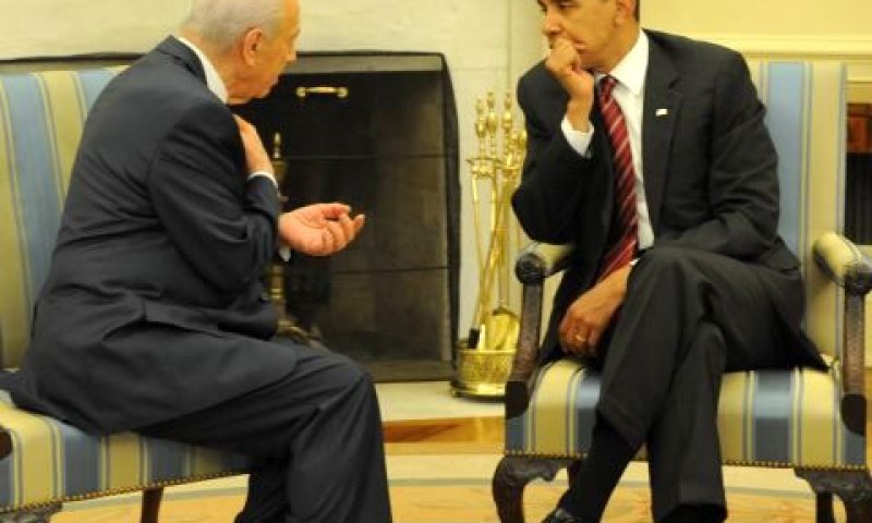 פרס ואובמה בפגישה מן העבר [צילום ארכיון: לע"מ]