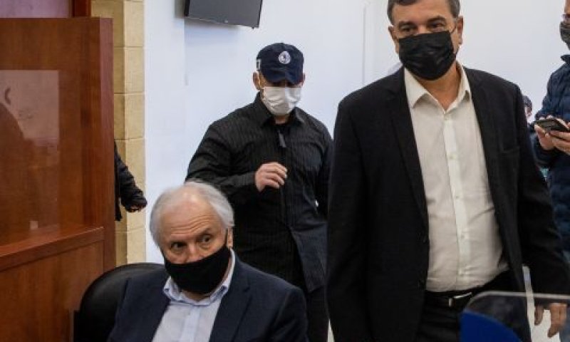 פילבר ואלוביץ היום בבית המשפט [צילום: אורן בן-חקון, פול]