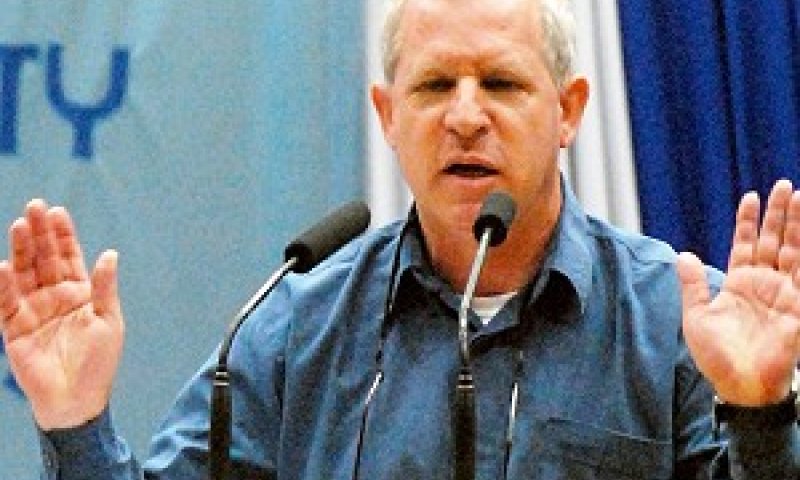 האלוף (במיל.) גיורא איילנד