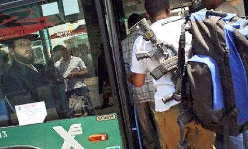 אגד. לא עוצר בירוק [צילום: AP]