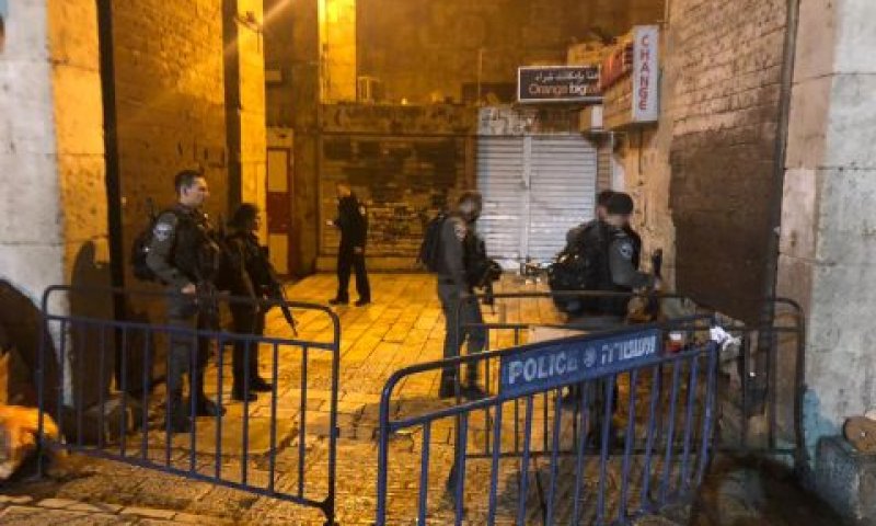 זירת הפיגוע הבוקר [צילום: משטרת ישראל]