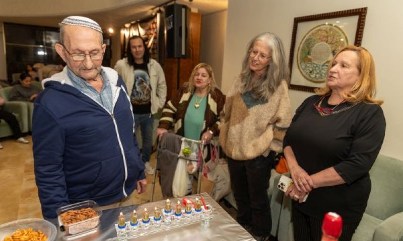 מפונים מצפון הארץ [צילום ארכיון: דור פזואלו/פלאש 90]