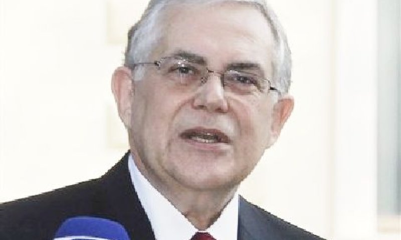 פאפאדמוס. אישיות בלתי מפלגתית [צילום: AP]
