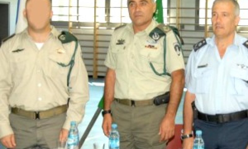 רב ניצב כהן, ניצב יצחק ונצ"מ ב' [צילום: משטרת ישראל]