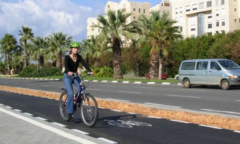 שביל לרוכבי אופניים [צילום: עיריית ת"א-יפו]