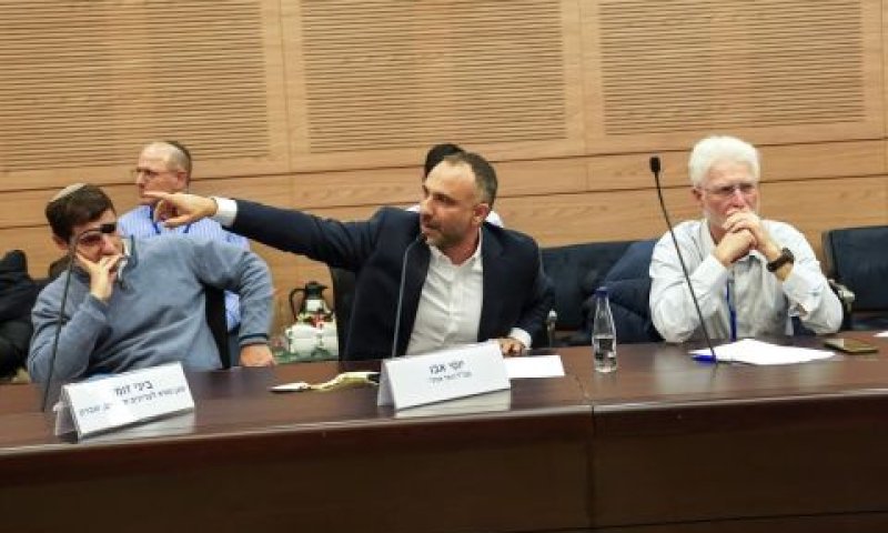 יוסי אבו ובני זומר [צילום: דני שם-טוב/דוברות הכנסת]