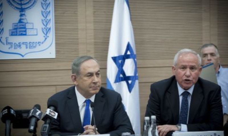 דיכטר ונתניהו [צילום ארכיון: יונתן זינדל/פלאש 90]