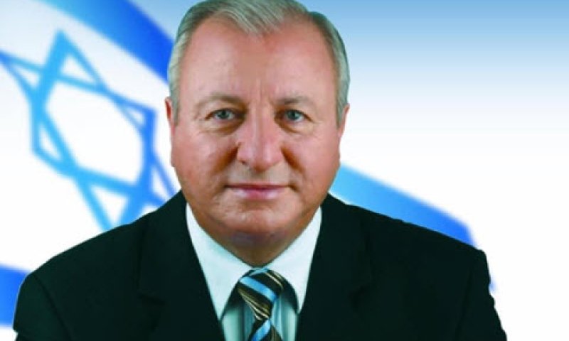 שבתאי צור [צילום: פרטי]