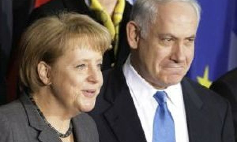 מרקל, נתניהו. חובת ההוכחה [צילום: AP]
