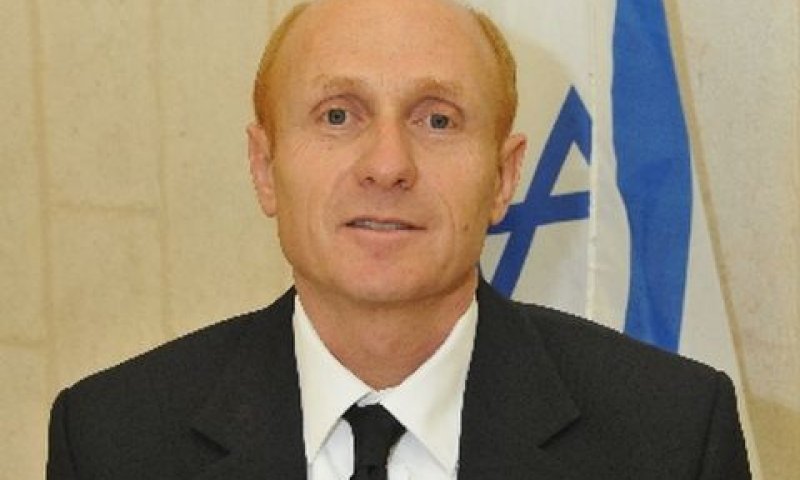 רון. החלטתו אושרה