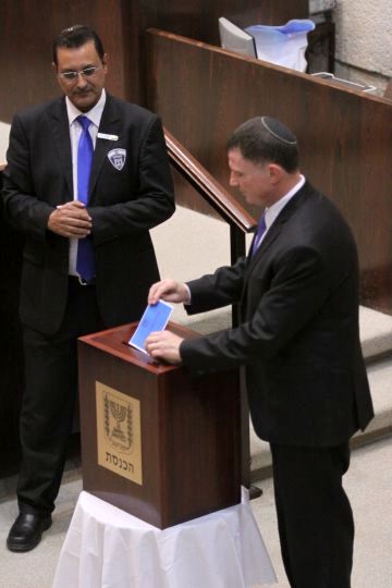 הצבעת יו"ר הכנסת [צילום: דוברות הכנסת]