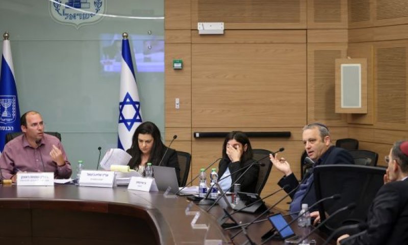 אם רק היועמ"שית הייתה מתייצבת [צילום: נועם מושקוביץ/דוברות הכנסת]