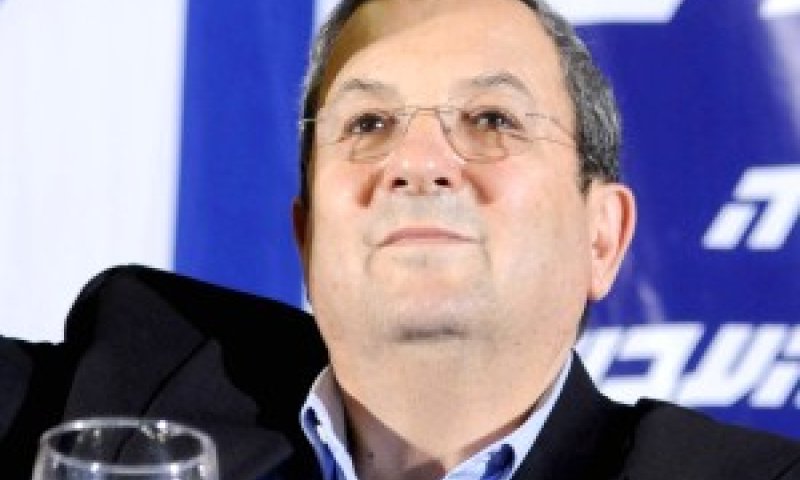 מנסה להדוף את הביקורת הפנימית. ברק [פלאש 90]