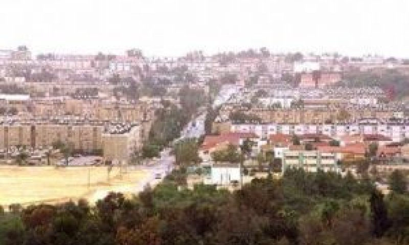 דימונה. חיזוק דירות [צילום: משה מילנר, לע"מ]